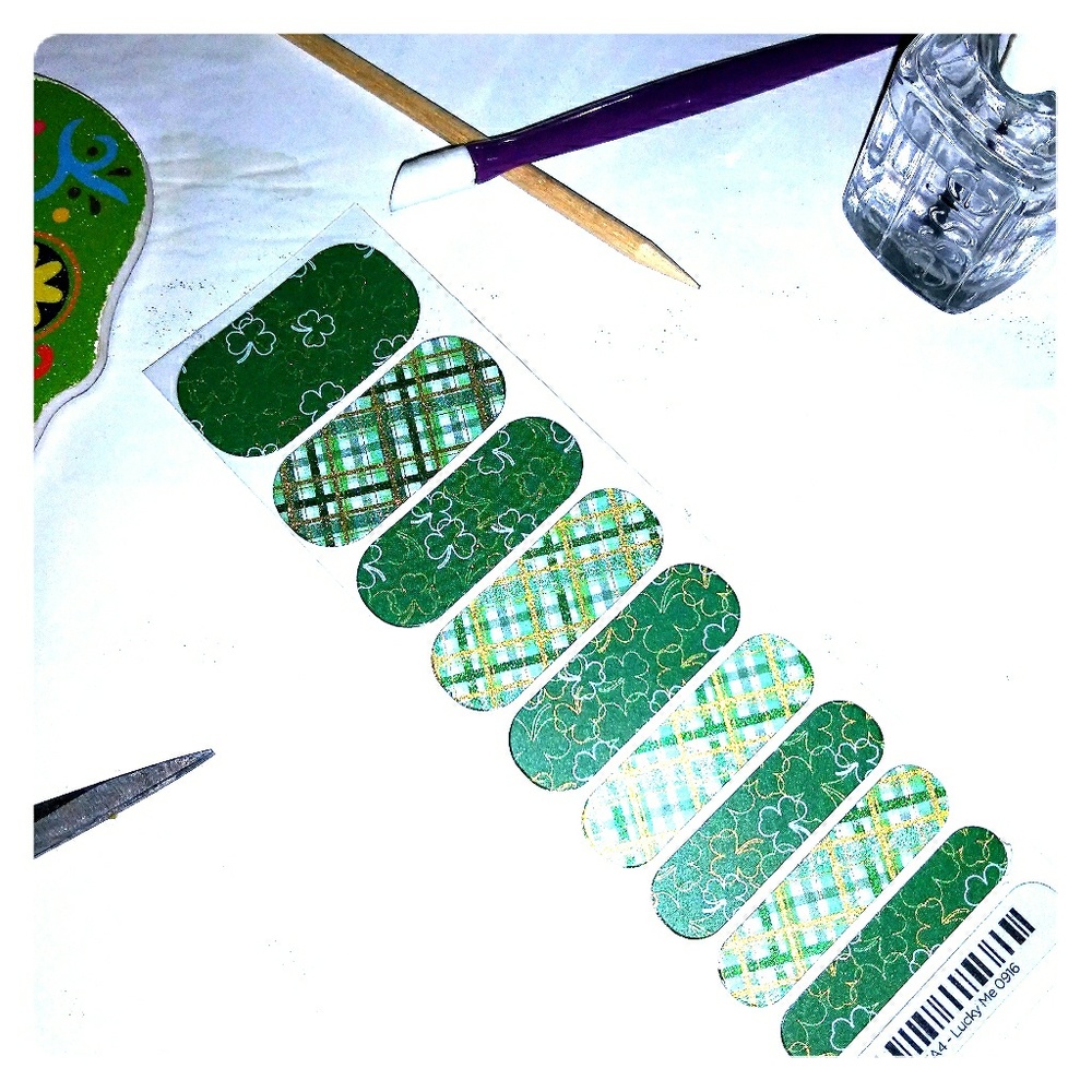 Jamberry nail wraps lucky Me